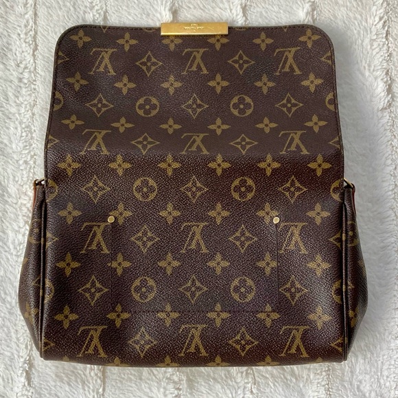 Louis Vuitton ✨HP✨ RETIRED Monogram Favorite MM - Picture 9 of 17